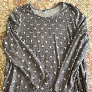 WARM AND COZY WOMEN’S TOP
